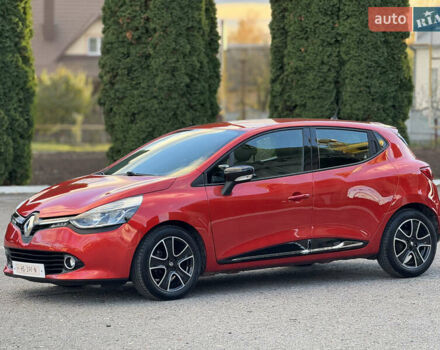 Рено Кліо 2015 у Дубно на Automoto.ua Червоний Рено Кліо, об'ємом двигуна 1.5 л та пробігом 200 тис. км за 8350 $, фото 8 на Automoto.ua