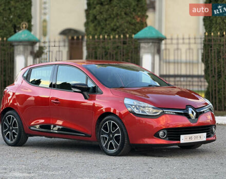 Рено Кліо 2015 у Дубно на Automoto.ua Червоний Рено Кліо, об'ємом двигуна 1.5 л та пробігом 200 тис. км за 8350 $, фото 17 на Automoto.ua