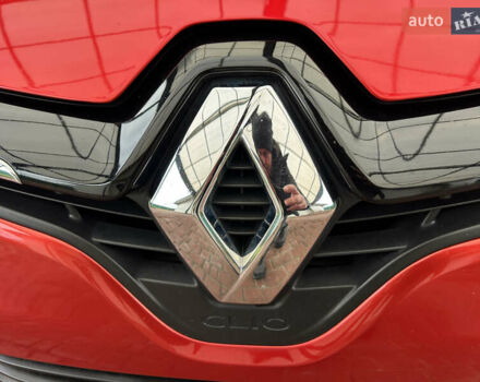 Червоний Рено Кліо, об'ємом двигуна 1.2 л та пробігом 167 тис. км за 9200 $, фото 15 на Automoto.ua