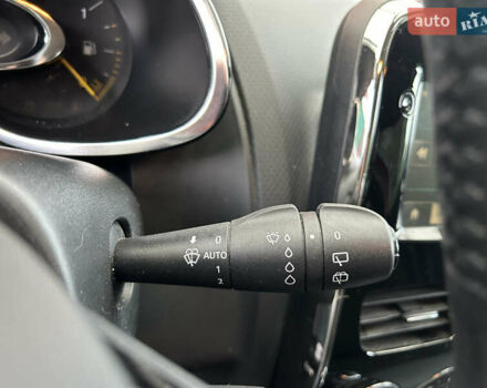 Червоний Рено Кліо, об'ємом двигуна 1.2 л та пробігом 167 тис. км за 9200 $, фото 35 на Automoto.ua