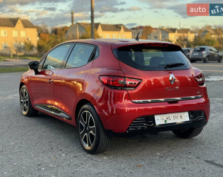 Рено Кліо 2015 у Дубно на Automoto.ua Червоний Рено Кліо, об'ємом двигуна 1.5 л та пробігом 200 тис. км за 8350 $, фото 37 на Automoto.ua