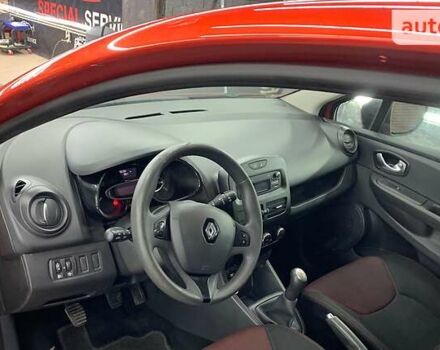 Красный Рено Клио, объемом двигателя 1.5 л и пробегом 242 тыс. км за 7350 $, фото 16 на Automoto.ua