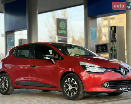 Червоний Рено Кліо, об'ємом двигуна 1.46 л та пробігом 222 тис. км за 7599 $, фото 2 на Automoto.ua