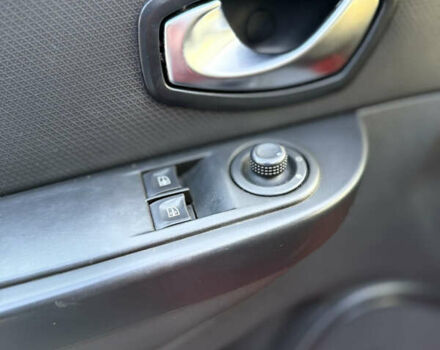 Червоний Рено Кліо, об'ємом двигуна 1.46 л та пробігом 222 тис. км за 7599 $, фото 13 на Automoto.ua