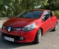 Красный Рено Клио, объемом двигателя 1.2 л и пробегом 104 тыс. км за 8300 $, фото 1 на Automoto.ua
