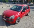 Красный Рено Клио, объемом двигателя 0 л и пробегом 202 тыс. км за 1500 $, фото 1 на Automoto.ua
