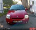 Красный Рено Клио, объемом двигателя 1.4 л и пробегом 208 тыс. км за 3000 $, фото 1 на Automoto.ua