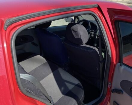 Красный Рено Клио, объемом двигателя 0.14 л и пробегом 311 тыс. км за 2700 $, фото 4 на Automoto.ua