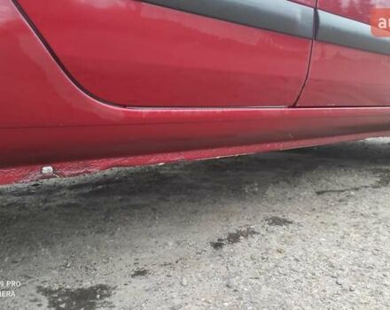 Рено Клио 2005 в Новый Роздол на Automoto.ua Красный Рено Клио, объемом двигателя 1.39 л и пробегом 201 тыс. км за 3100 $, фото 6 на Automoto.ua