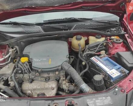 Рено Клио 2005 в Новый Роздол на Automoto.ua Красный Рено Клио, объемом двигателя 1.39 л и пробегом 201 тыс. км за 3100 $, фото 15 на Automoto.ua