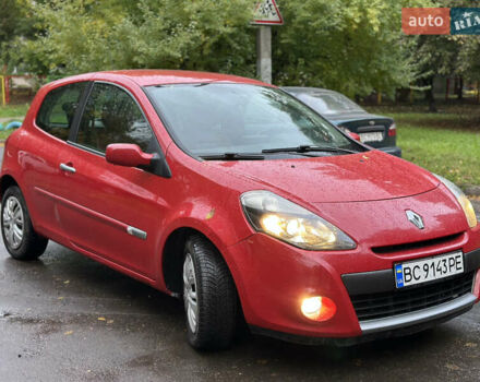 Рено Клио 2010 в Львове на Automoto.ua Красный Рено Клио, объемом двигателя 1.15 л и пробегом 205 тыс. км за 4950 $, фото 4 на Automoto.ua