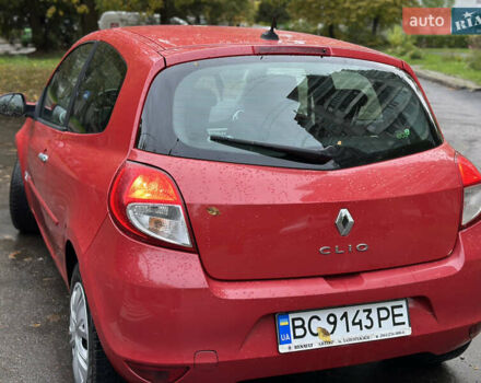Рено Клио 2010 в Львове на Automoto.ua Красный Рено Клио, объемом двигателя 1.15 л и пробегом 205 тыс. км за 4950 $, фото 7 на Automoto.ua