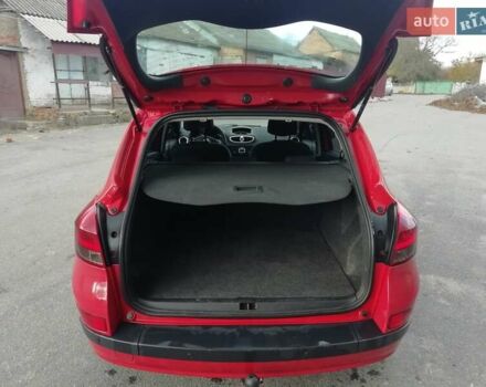 Красный Рено Клио, объемом двигателя 1.15 л и пробегом 202 тыс. км за 4900 $, фото 38 на Automoto.ua