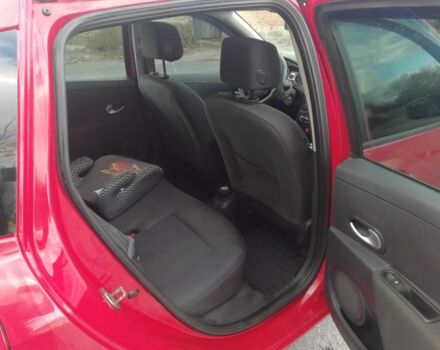 Красный Рено Клио, объемом двигателя 1.1 л и пробегом 202 тыс. км за 4900 $, фото 21 на Automoto.ua