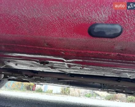 Красный Рено Клио, объемом двигателя 1.15 л и пробегом 202 тыс. км за 4900 $, фото 18 на Automoto.ua