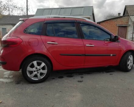 Красный Рено Клио, объемом двигателя 1.1 л и пробегом 202 тыс. км за 4900 $, фото 9 на Automoto.ua