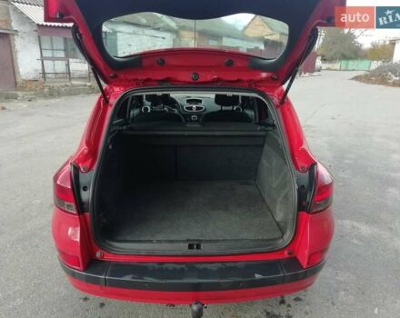Красный Рено Клио, объемом двигателя 1.15 л и пробегом 202 тыс. км за 4900 $, фото 39 на Automoto.ua