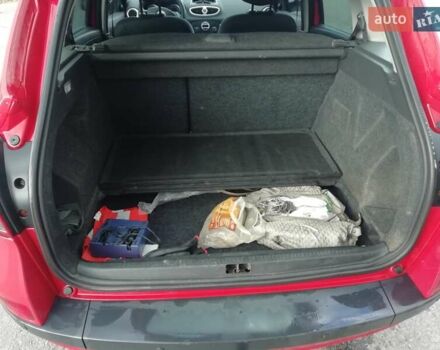 Красный Рено Клио, объемом двигателя 1.15 л и пробегом 202 тыс. км за 4900 $, фото 37 на Automoto.ua