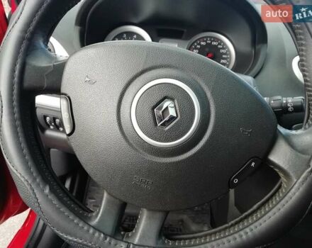 Красный Рено Клио, объемом двигателя 1.15 л и пробегом 202 тыс. км за 4900 $, фото 19 на Automoto.ua