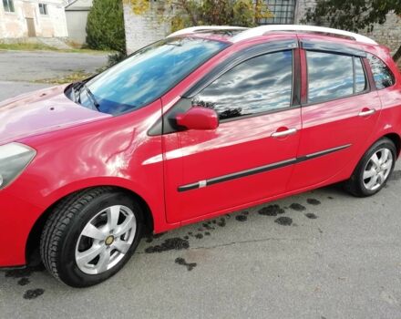 Красный Рено Клио, объемом двигателя 1.1 л и пробегом 202 тыс. км за 4900 $, фото 6 на Automoto.ua