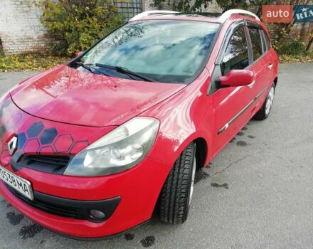 Красный Рено Клио, объемом двигателя 1.15 л и пробегом 202 тыс. км за 4900 $, фото 7 на Automoto.ua