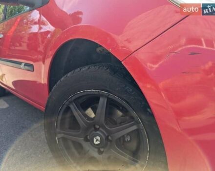 Рено Кліо 2009 у Белой Церкве на Automoto.ua Червоний Рено Кліо, об'ємом двигуна 1.15 л та пробігом 154 тис. км за 4900 $, фото 8 на Automoto.ua