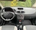 Рено Клио 2009 в Дубно на Automoto.ua Красный Рено Клио, объемом двигателя 1.5 л и пробегом 230 тыс. км за 6200 $, фото 13 на Automoto.ua