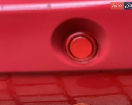 Красный Рено Клио, объемом двигателя 1.6 л и пробегом 240 тыс. км за 6999 $, фото 43 на Automoto.ua