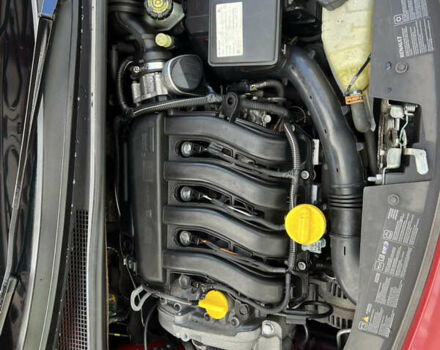 Красный Рено Клио, объемом двигателя 1.6 л и пробегом 240 тыс. км за 6999 $, фото 34 на Automoto.ua