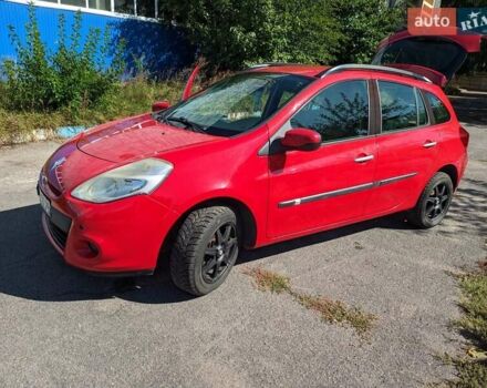 Рено Кліо 2009 у Белой Церкве на Automoto.ua Червоний Рено Кліо, об'ємом двигуна 1.15 л та пробігом 154 тис. км за 4900 $, фото 23 на Automoto.ua