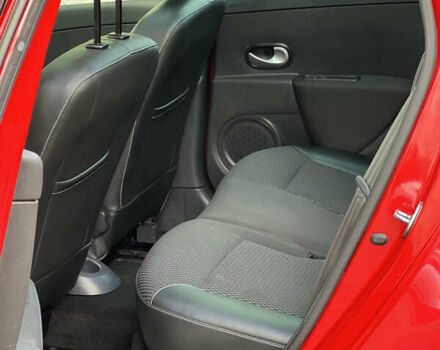 Красный Рено Клио, объемом двигателя 1.6 л и пробегом 240 тыс. км за 6999 $, фото 28 на Automoto.ua