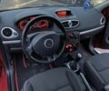 Червоний Рено Кліо, об'ємом двигуна 1.1 л та пробігом 227 тис. км за 5350 $, фото 5 на Automoto.ua