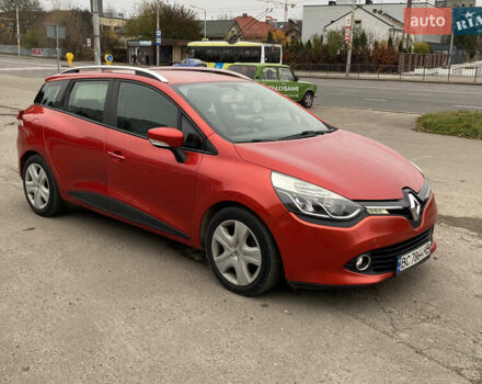Красный Рено Клио, объемом двигателя 1.5 л и пробегом 277 тыс. км за 8000 $, фото 5 на Automoto.ua