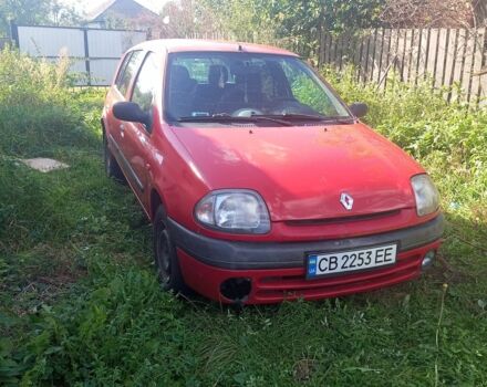 Рено Клио 2000 в Репке на Automoto.ua Красный Рено Клио, объемом двигателя 1.4 л и пробегом 300 тыс. км за 2300 $, фото 1 на Automoto.ua