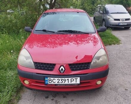 Червоний Рено Кліо, об'ємом двигуна 1.2 л та пробігом 245 тис. км за 2800 $, фото 1 на Automoto.ua