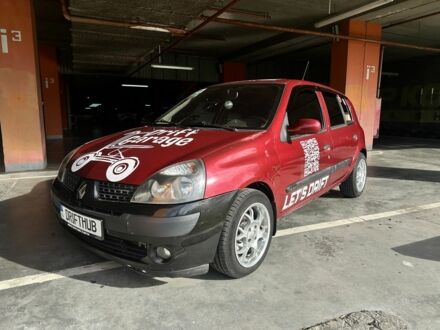 Рено Клио 2002 в Львове на Automoto.ua Красный Рено Клио, объемом двигателя 1.4 л и пробегом 175 тыс. км за 3500 $, фото 1 на Automoto.ua