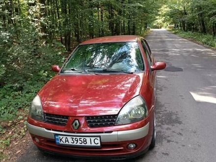 Рено Клио 2004 в Виннице на Automoto.ua Красный Рено Клио, объемом двигателя 1.2 л и пробегом 142 тыс. км за 3700 $, фото 1 на Automoto.ua