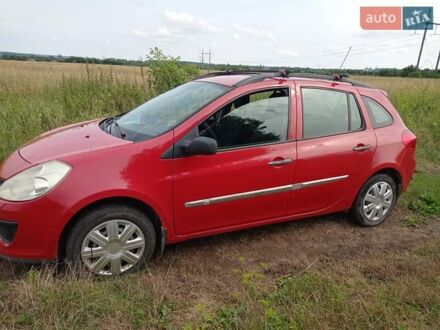 Рено Клио 2008 в Львове на Automoto.ua Красный Рено Клио, объемом двигателя 1.15 л и пробегом 126 тыс. км за 4700 $, фото 1 на Automoto.ua