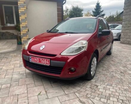 Рено Клио 2009 в Дубно на Automoto.ua Красный Рено Клио, объемом двигателя 1.5 л и пробегом 230 тыс. км за 6200 $, фото 1 на Automoto.ua