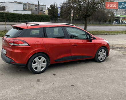 Красный Рено Клио, объемом двигателя 1.5 л и пробегом 277 тыс. км за 8000 $, фото 1 на Automoto.ua