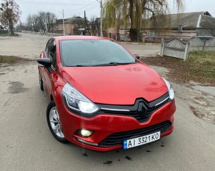 Красный Рено Клио, объемом двигателя 1.5 л и пробегом 303 тыс. км за 7000 $, фото 1 на Automoto.ua
