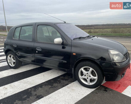 Рено Клио, объемом двигателя 1.4 л и пробегом 300 тыс. км за 2000 $, фото 2 на Automoto.ua