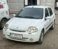 Рено Клио, объемом двигателя 1.4 л и пробегом 300 тыс. км за 2000 $, фото 1 на Automoto.ua