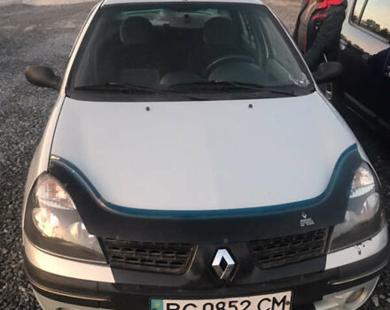 Рено Клио 2003 в Львове на Automoto.ua Рено Клио, объемом двигателя 0 л и пробегом 154 тыс. км за 2800 $, фото 1 на Automoto.ua