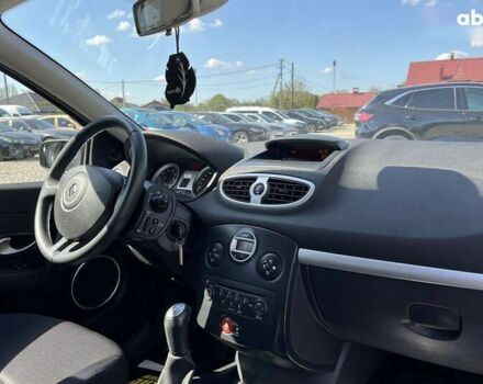 Рено Клио, объемом двигателя 1.2 л и пробегом 181 тыс. км за 5300 $, фото 18 на Automoto.ua