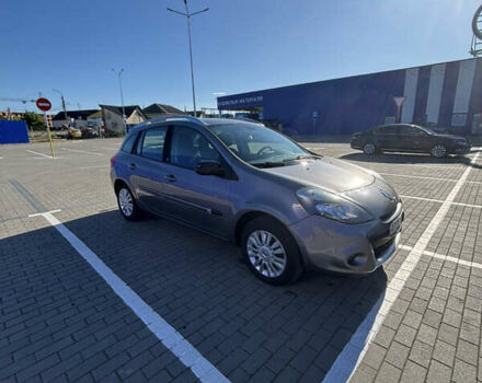 Рено Клио, объемом двигателя 1.2 л и пробегом 218 тыс. км за 5100 $, фото 2 на Automoto.ua