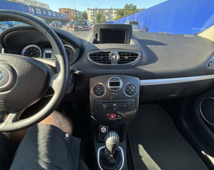 Рено Клио, объемом двигателя 1.2 л и пробегом 218 тыс. км за 5100 $, фото 35 на Automoto.ua