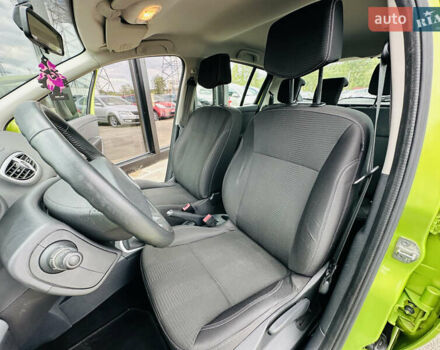 Рено Клио, объемом двигателя 1.2 л и пробегом 188 тыс. км за 5550 $, фото 34 на Automoto.ua