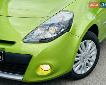 Рено Клио, объемом двигателя 1.2 л и пробегом 188 тыс. км за 5550 $, фото 11 на Automoto.ua