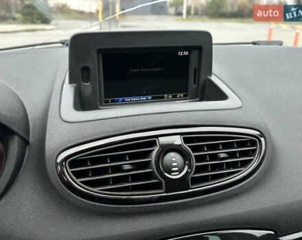 Рено Кліо, об'ємом двигуна 1.6 л та пробігом 147 тис. км за 5350 $, фото 18 на Automoto.ua